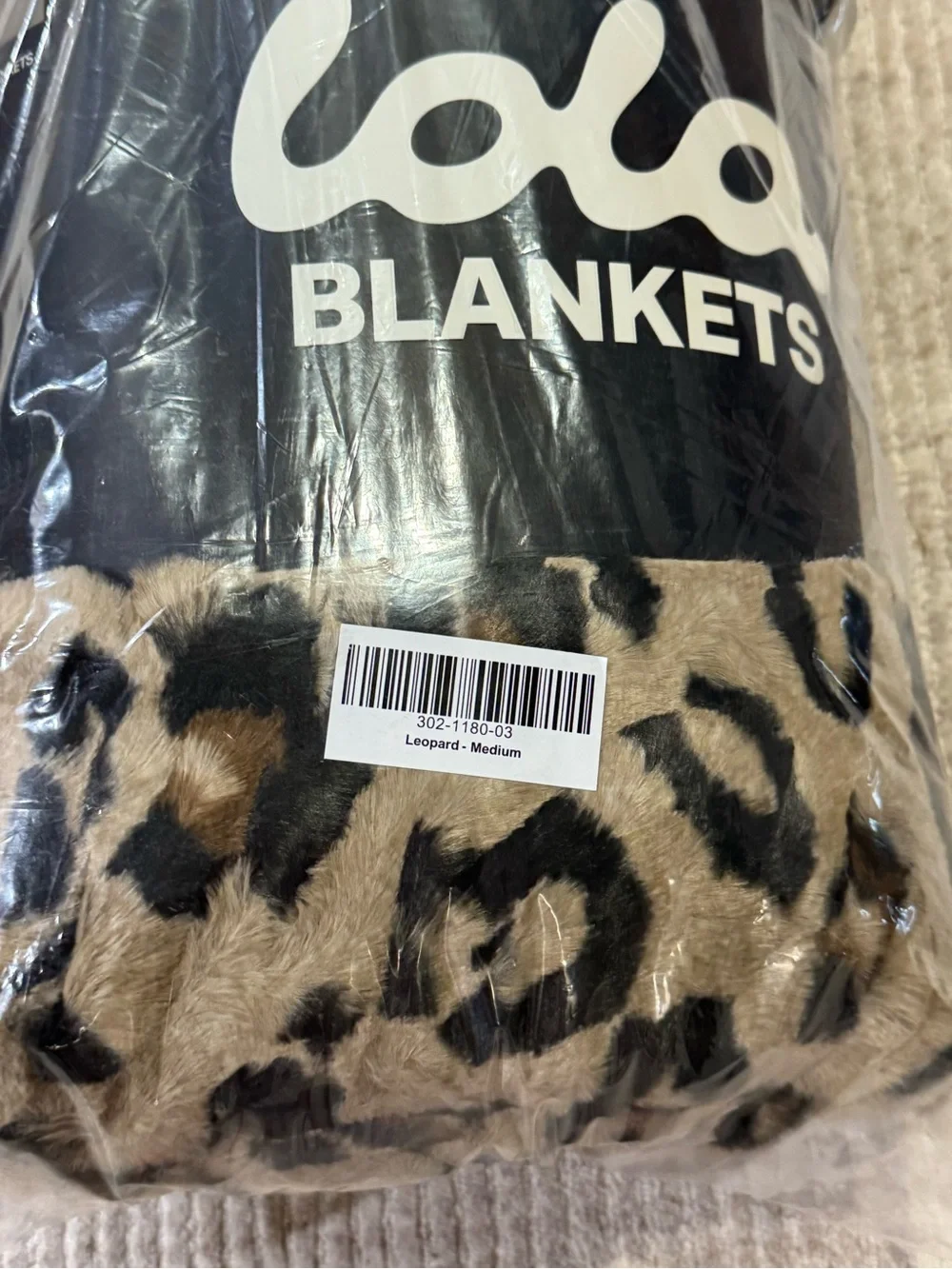 Lola Blankets Leopard Medium Luxury Faux Fur Blanket